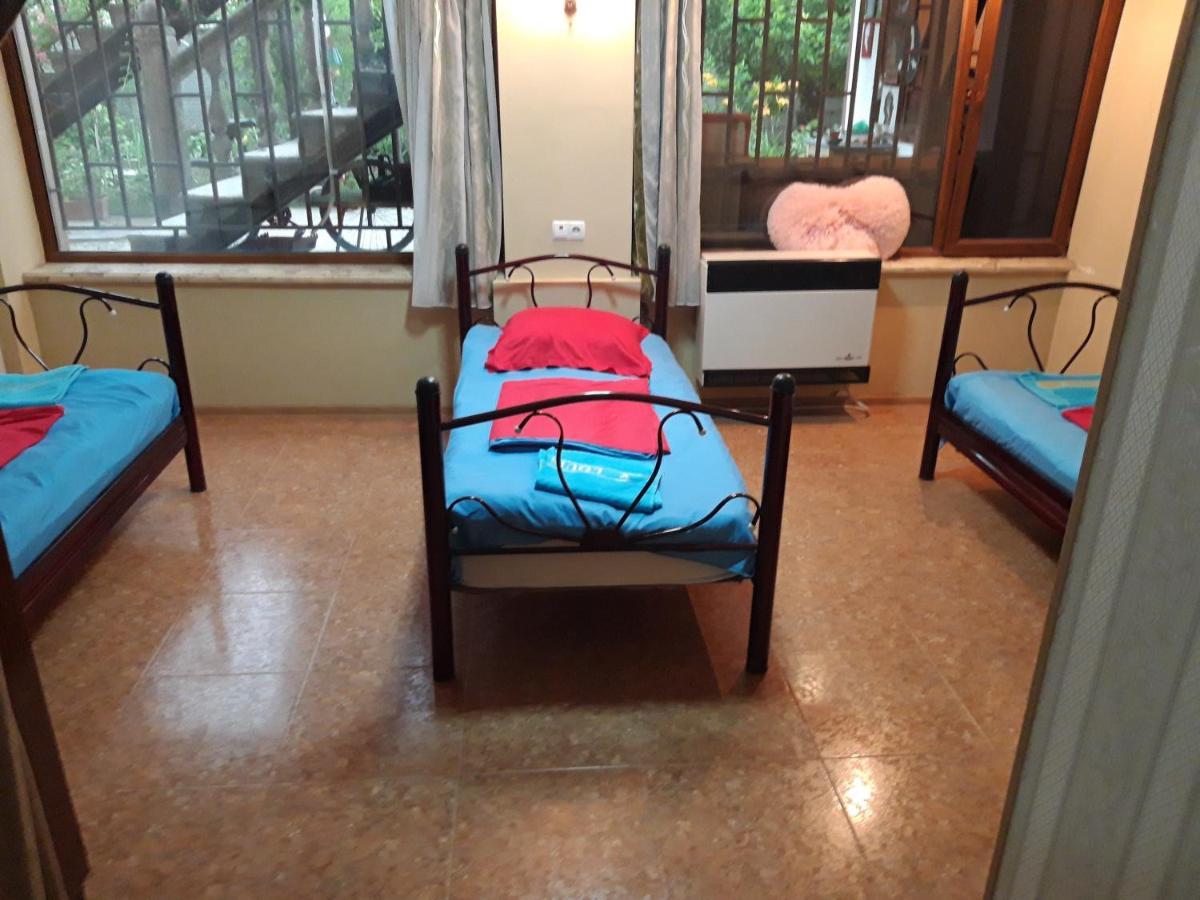 Feola Hostel คูทายสิ ภายนอก รูปภาพ